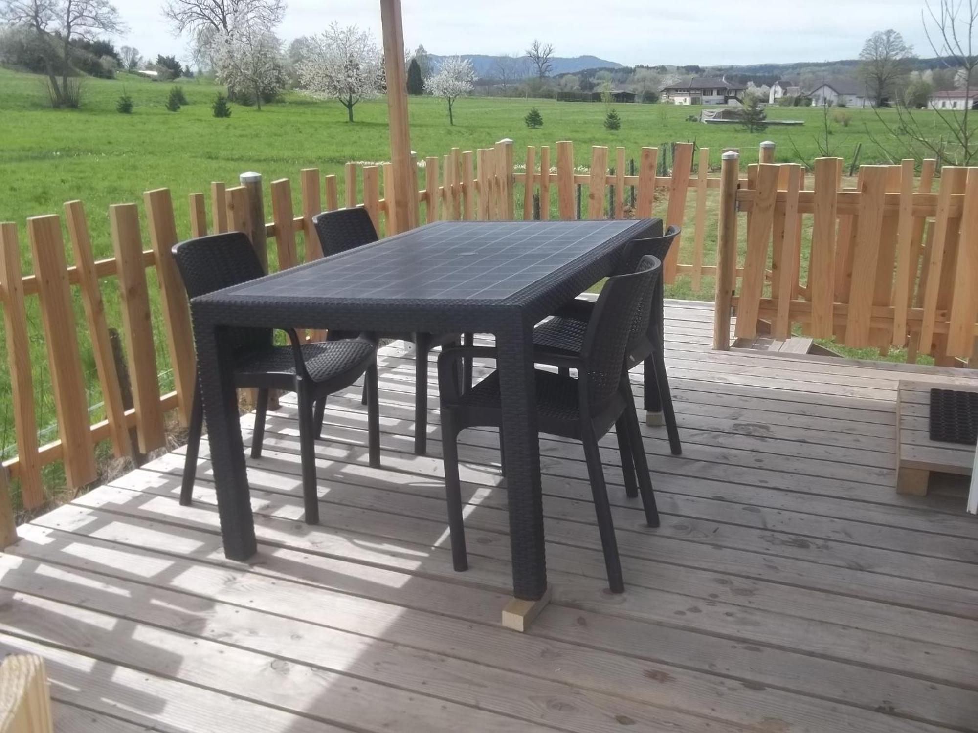 Camping Aire Du Gros Pre Lesseux 外观 照片